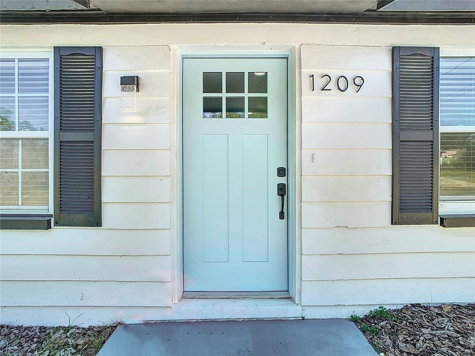 1209 W CAMELLIA DRIVE