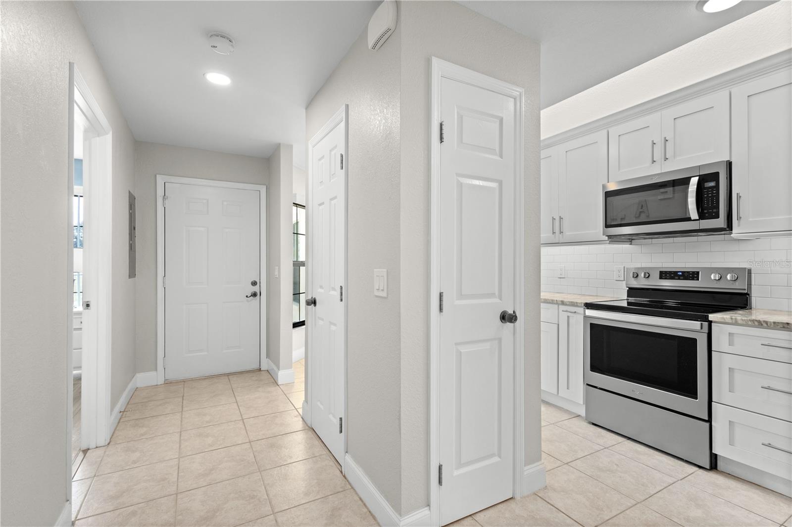 1415 SAN CRISTOBAL AVENUE A4