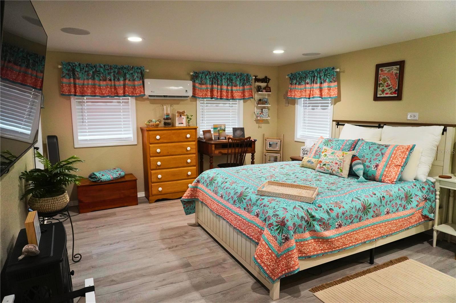 WITHLAPOPKA ISLANDS UNIT 04A - Residential