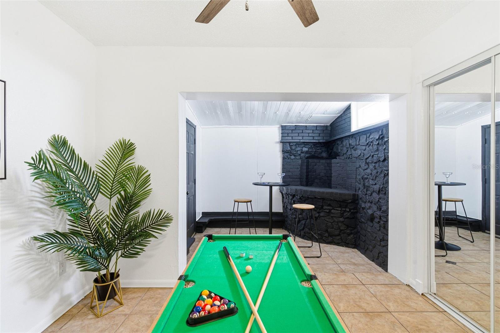 SKYVIEW TERRACE 2ND ADD - Residential