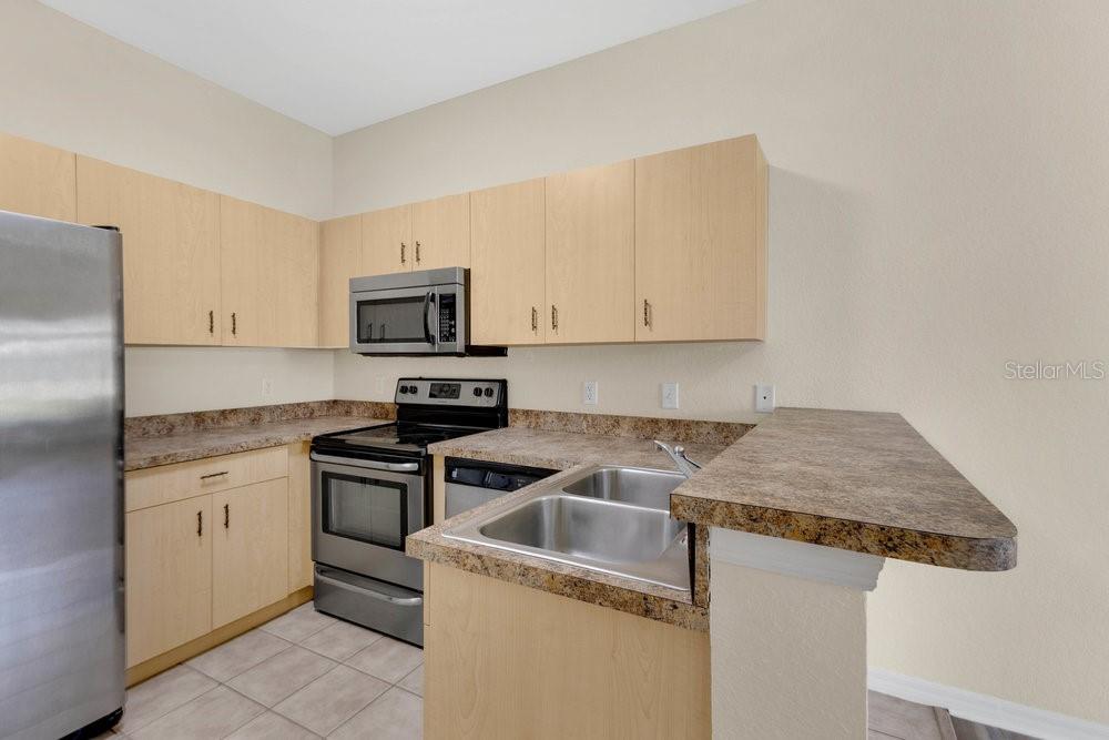 LAKE MARION GOLF RESIDENCE CONDO - Residential