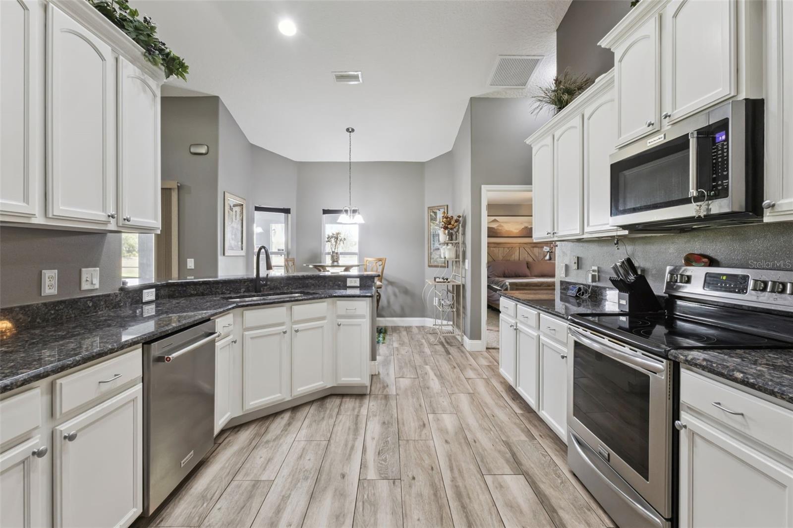 GRAND OAK ESTATES - Residential