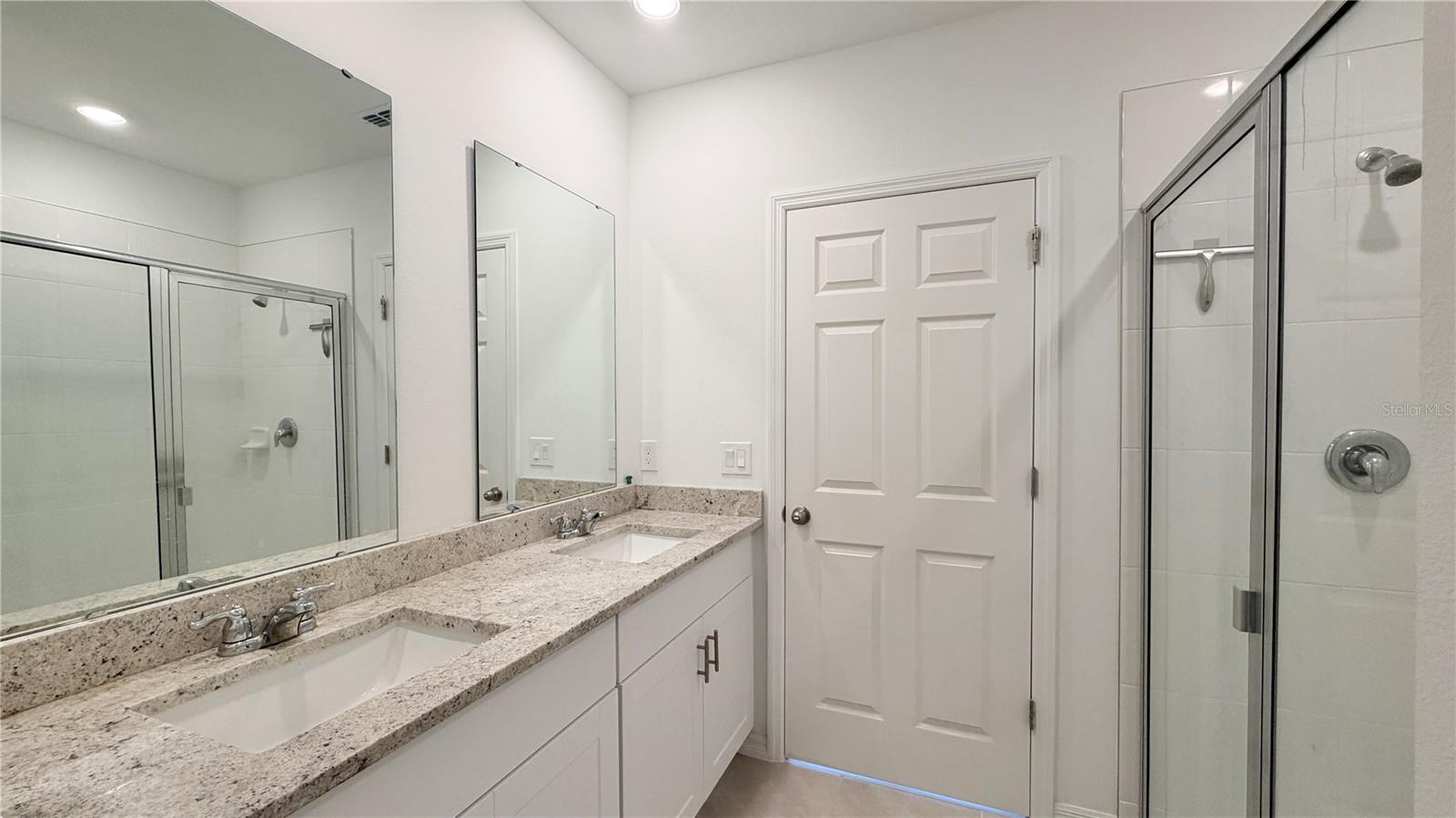 LAWSON DUNES - Residential Lease