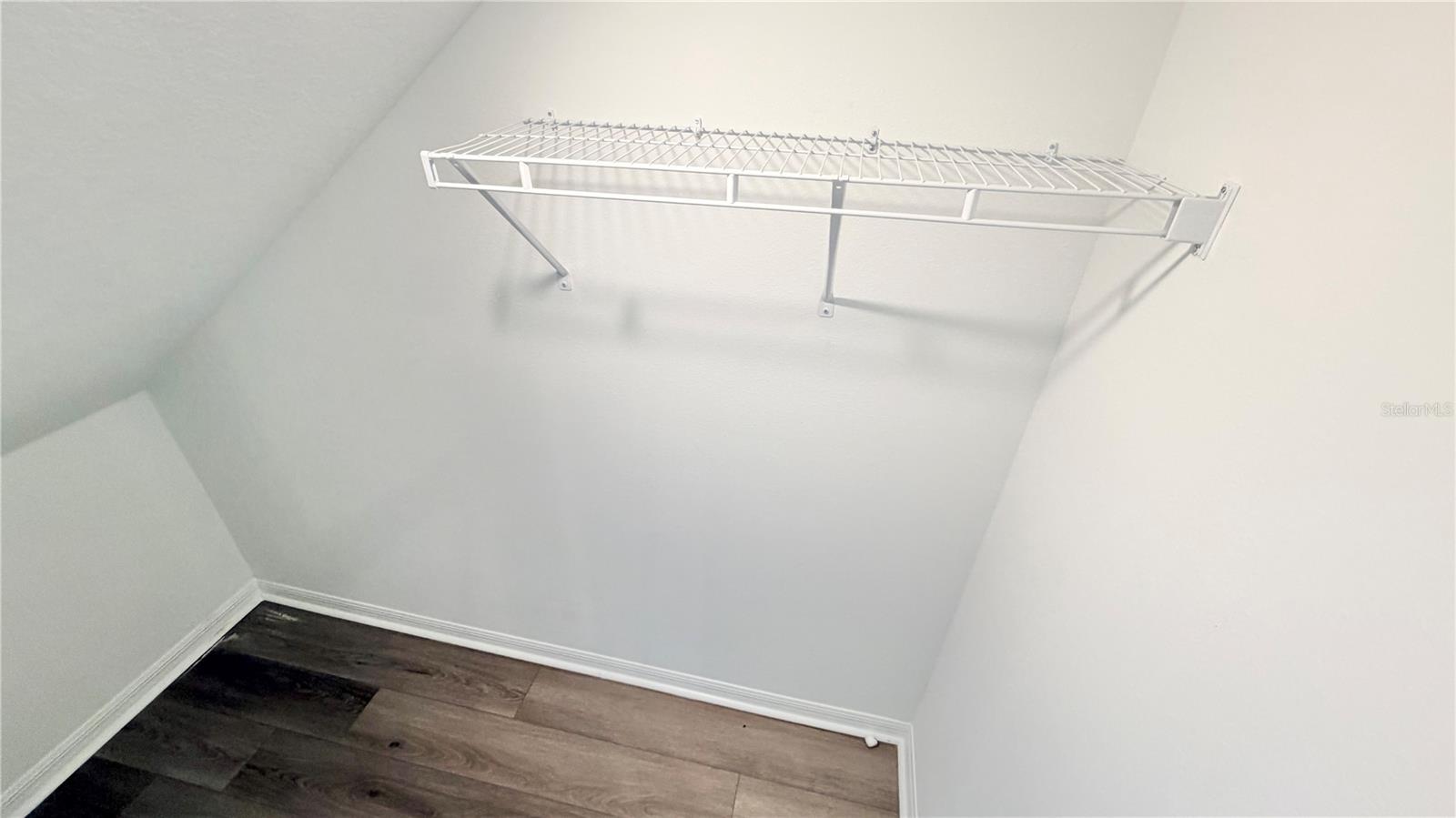 LAWSON DUNES - Residential Lease