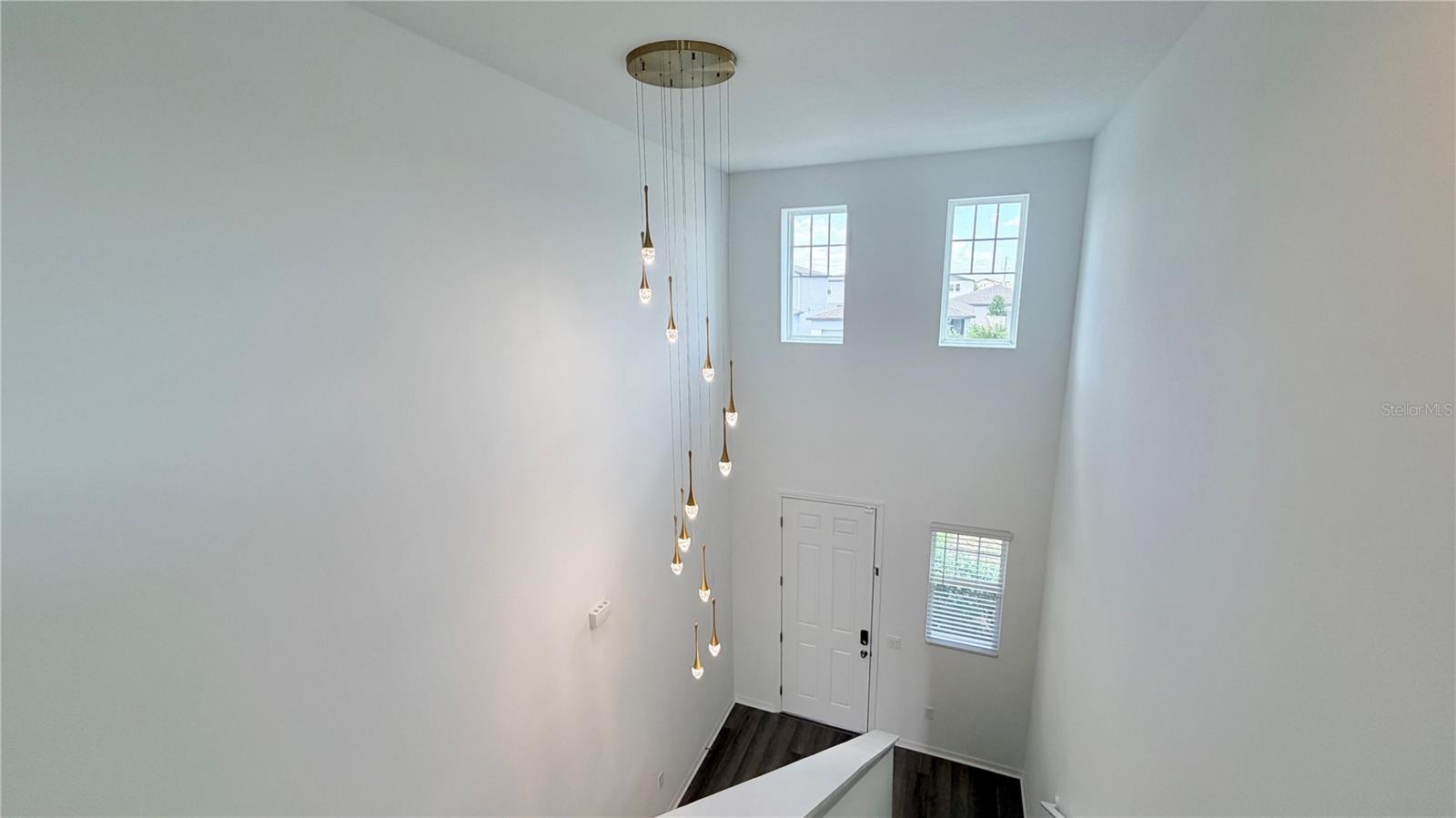 LAWSON DUNES - Residential Lease