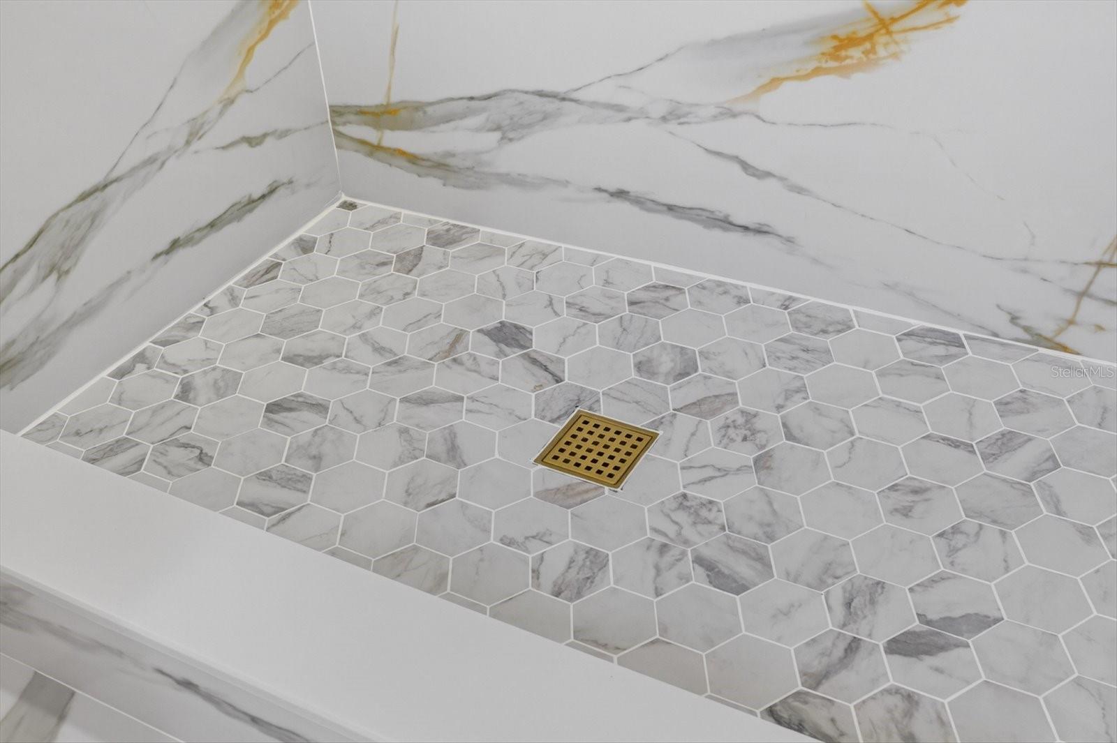 JASMINE LAKES - Residential