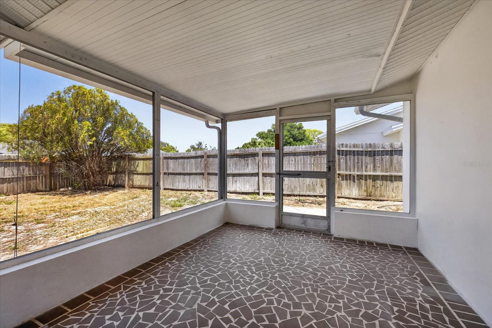 JASMINE LAKES - Residential