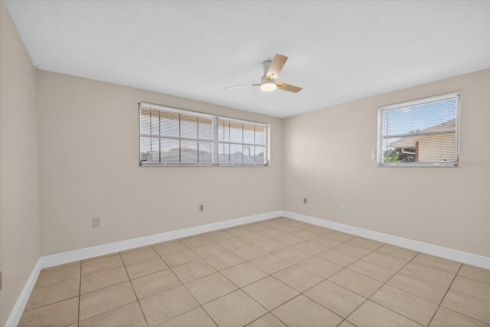 JASMINE LAKES - Residential