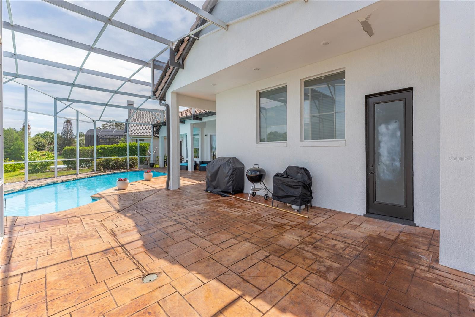 VISTA ROYALE - Residential