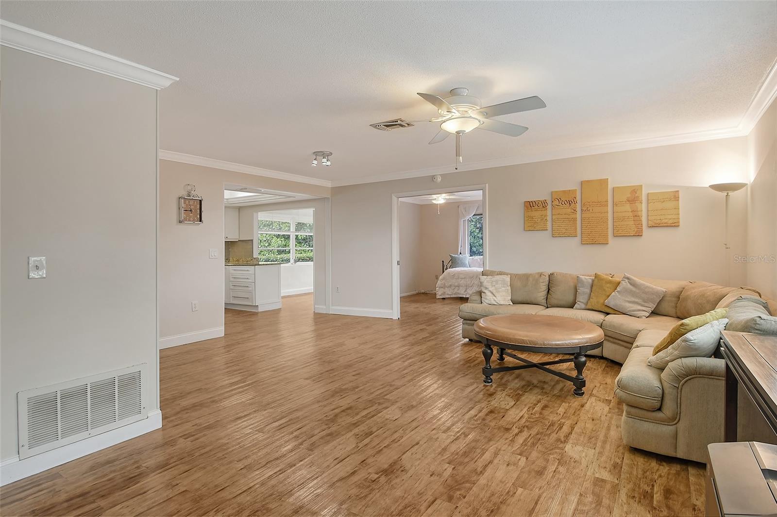 STRATHMORE RIVERSIDE III - Residential