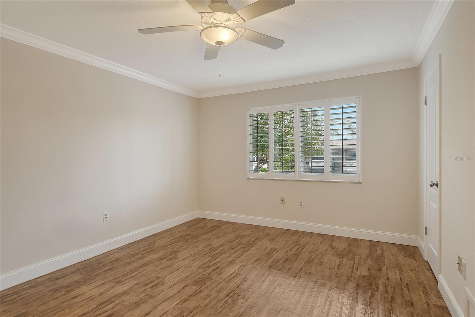 STRATHMORE RIVERSIDE III - Residential