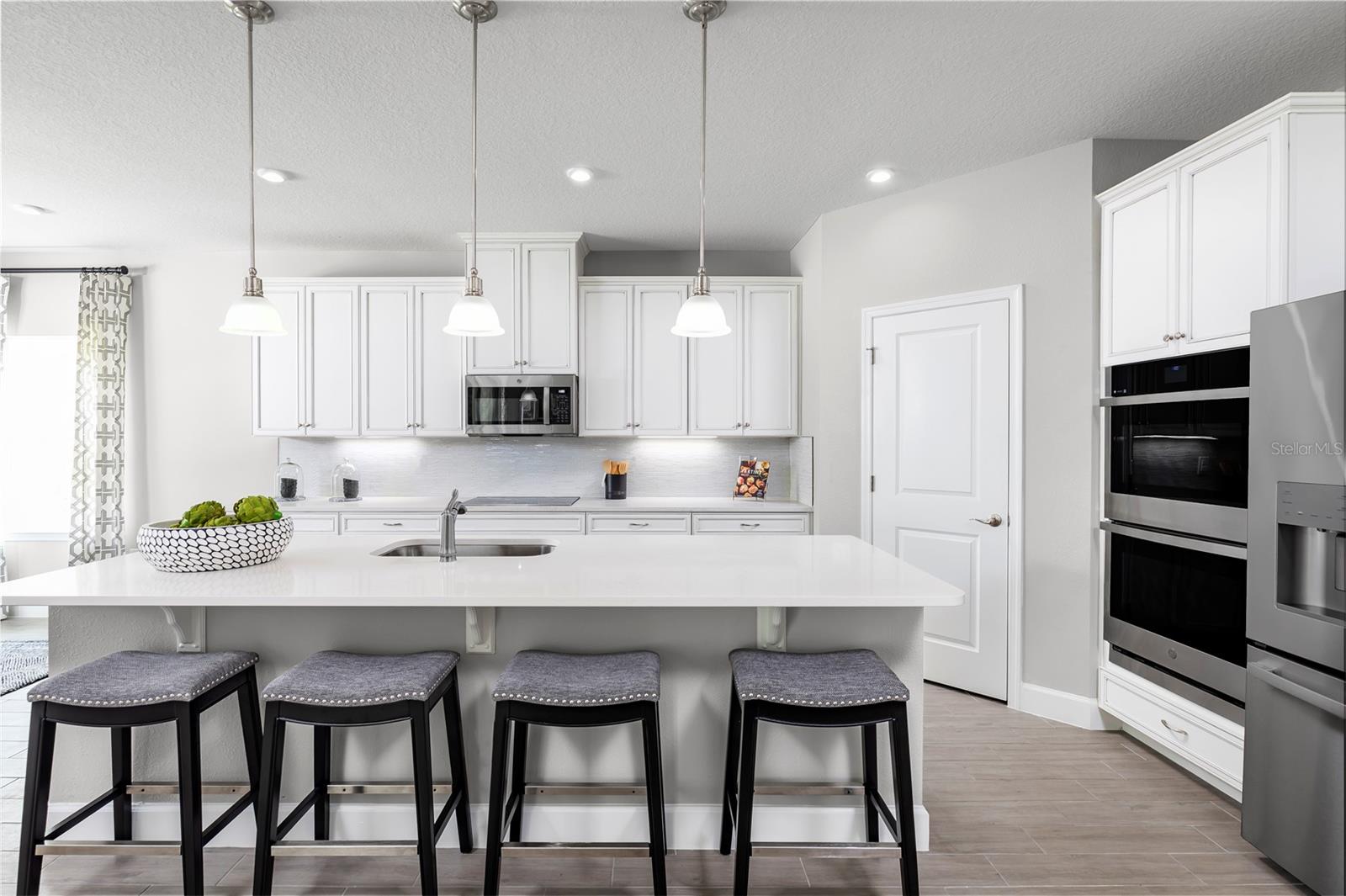 LAKE MATTIE PRESERVE ESTATES - Residential