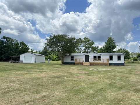 A home in FORT WHITE