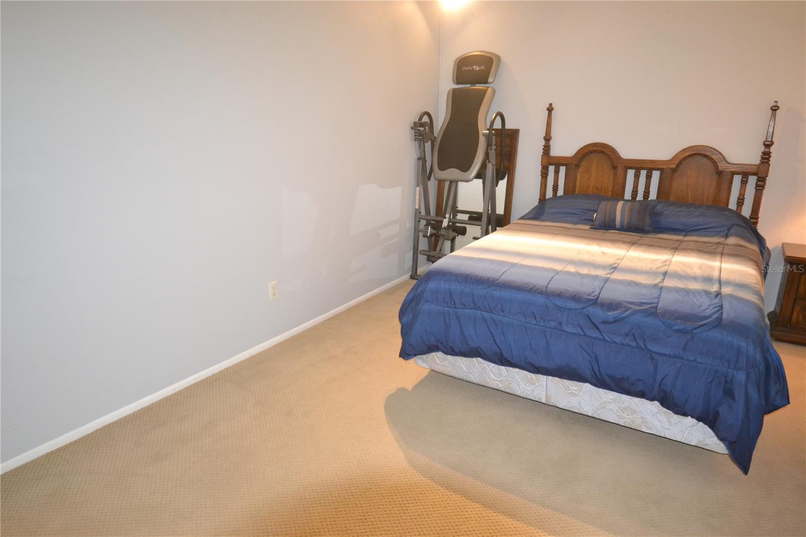 COUNTRYSIDE TR 8 UNIT ONE - Residential Lease