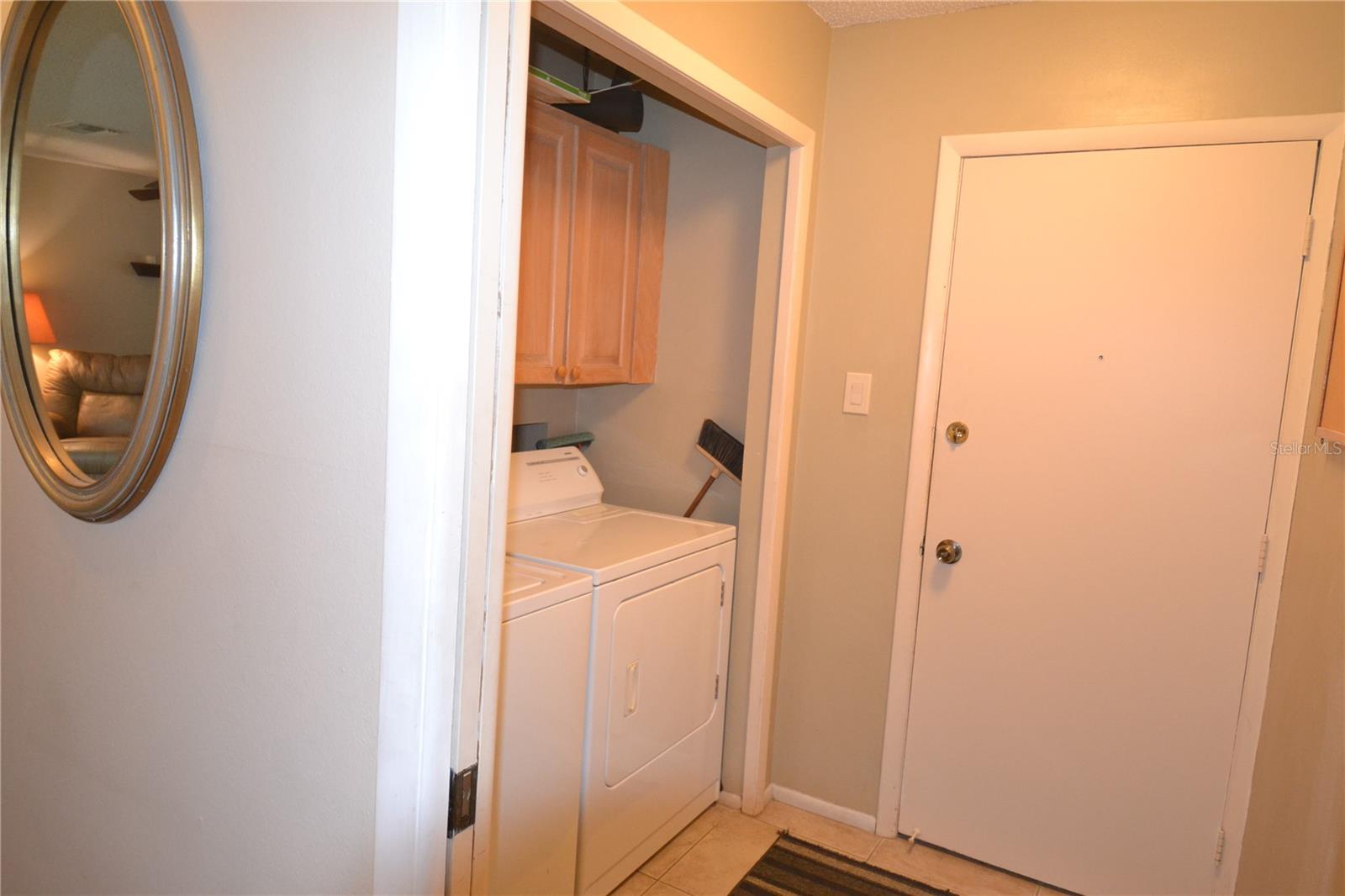 COUNTRYSIDE TR 8 UNIT ONE - Residential Lease