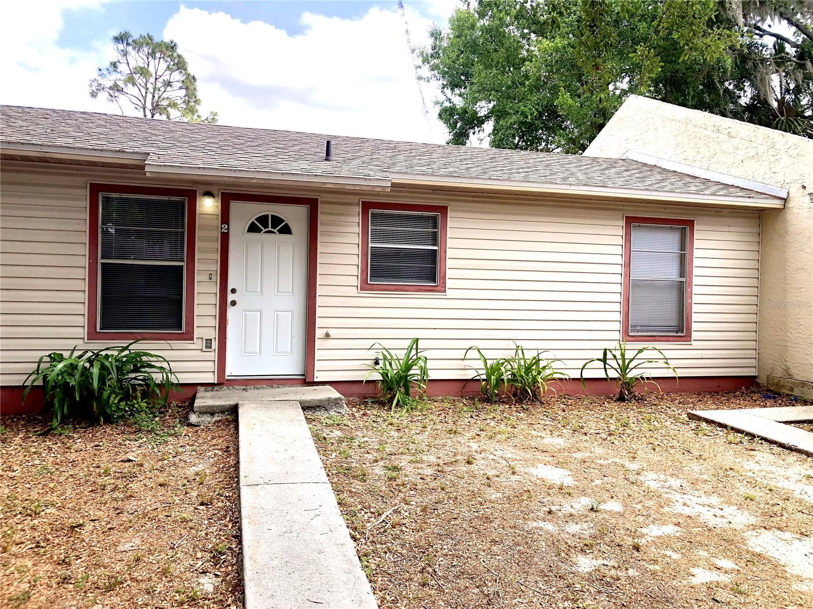 GLENWOOD PARK - Residential Lease