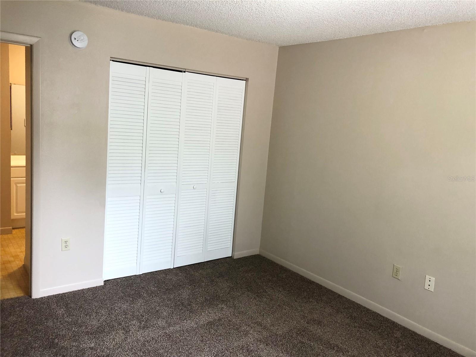 GLENWOOD PARK - Residential Lease