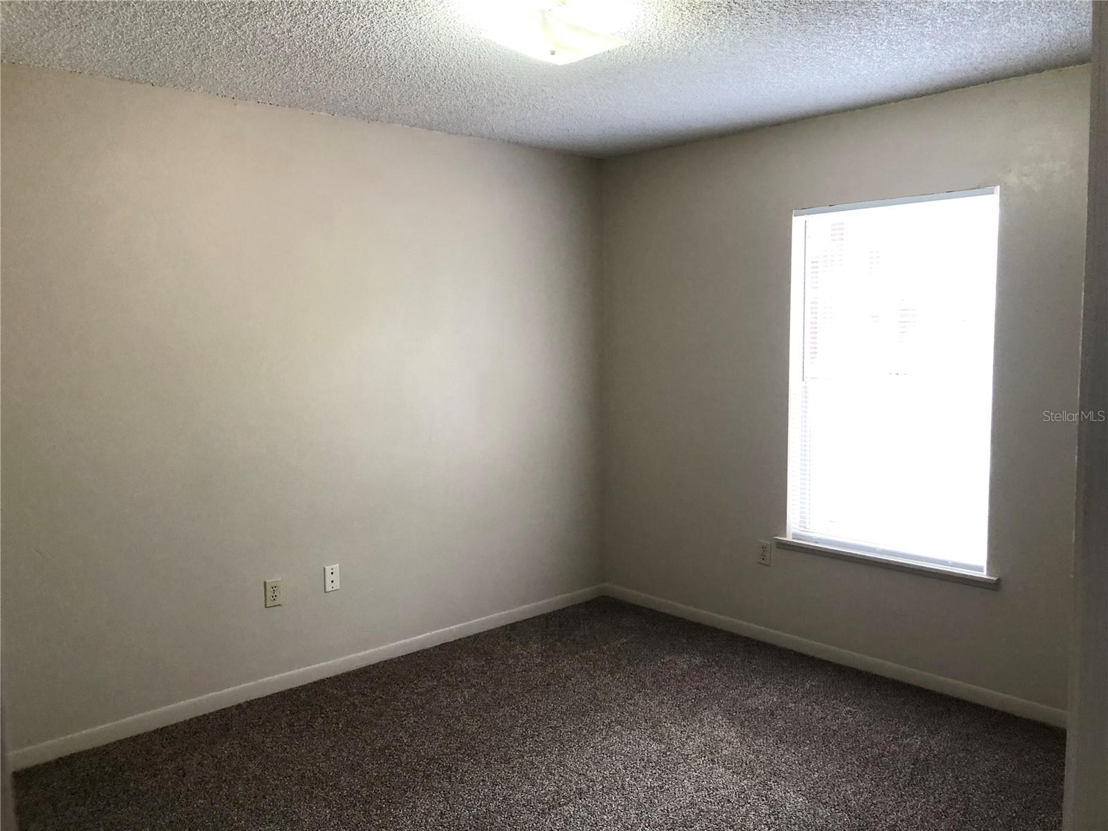 GLENWOOD PARK - Residential Lease