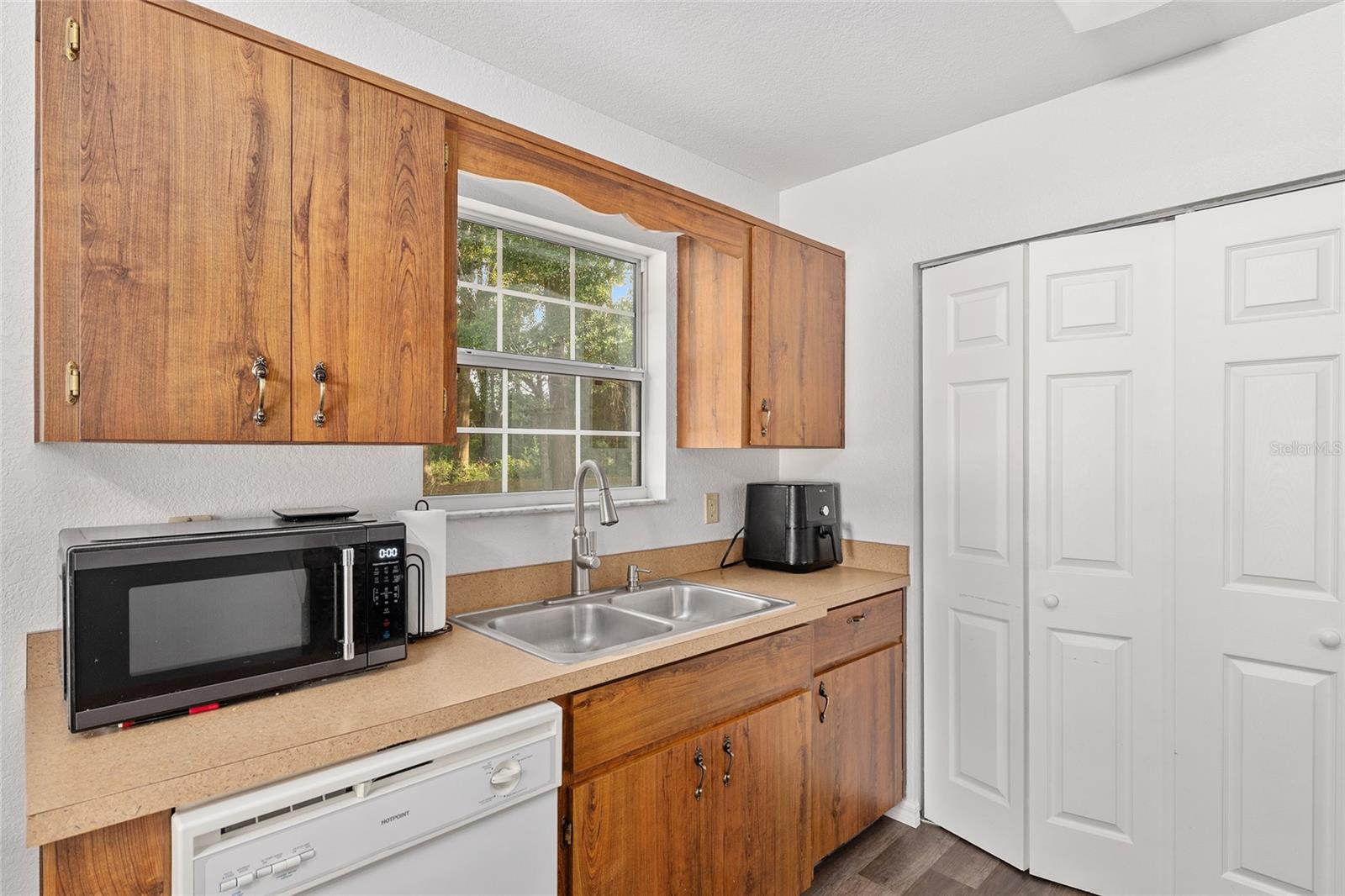 SCHOFIELD BROTHERS SUB - Residential