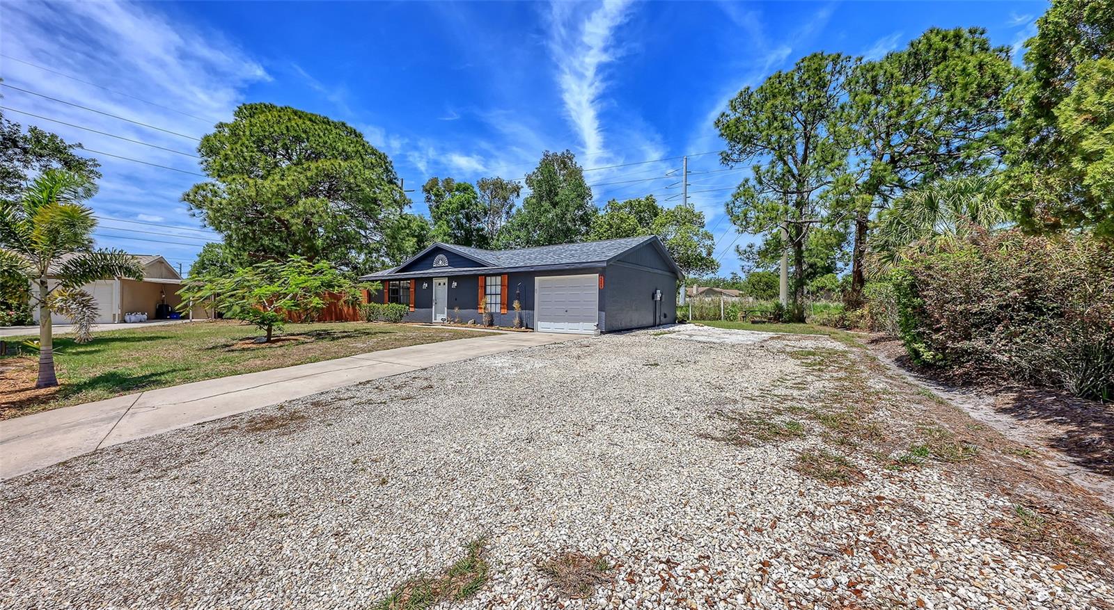 LOCKWOOD MEADOWS - Residential