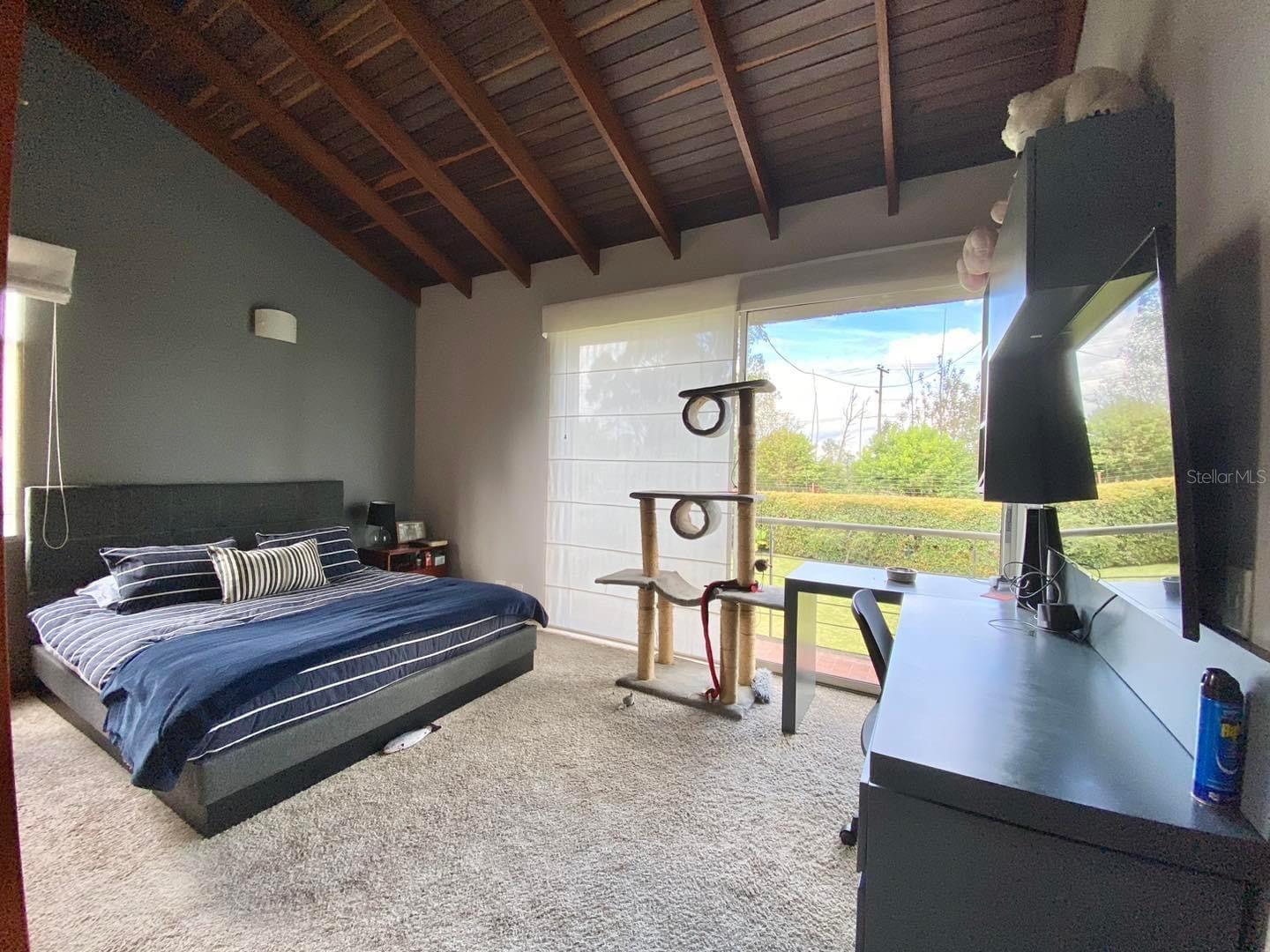 EL ALMENDRO RESIDENTIAL COMMUNITY (P.H.) - Residential