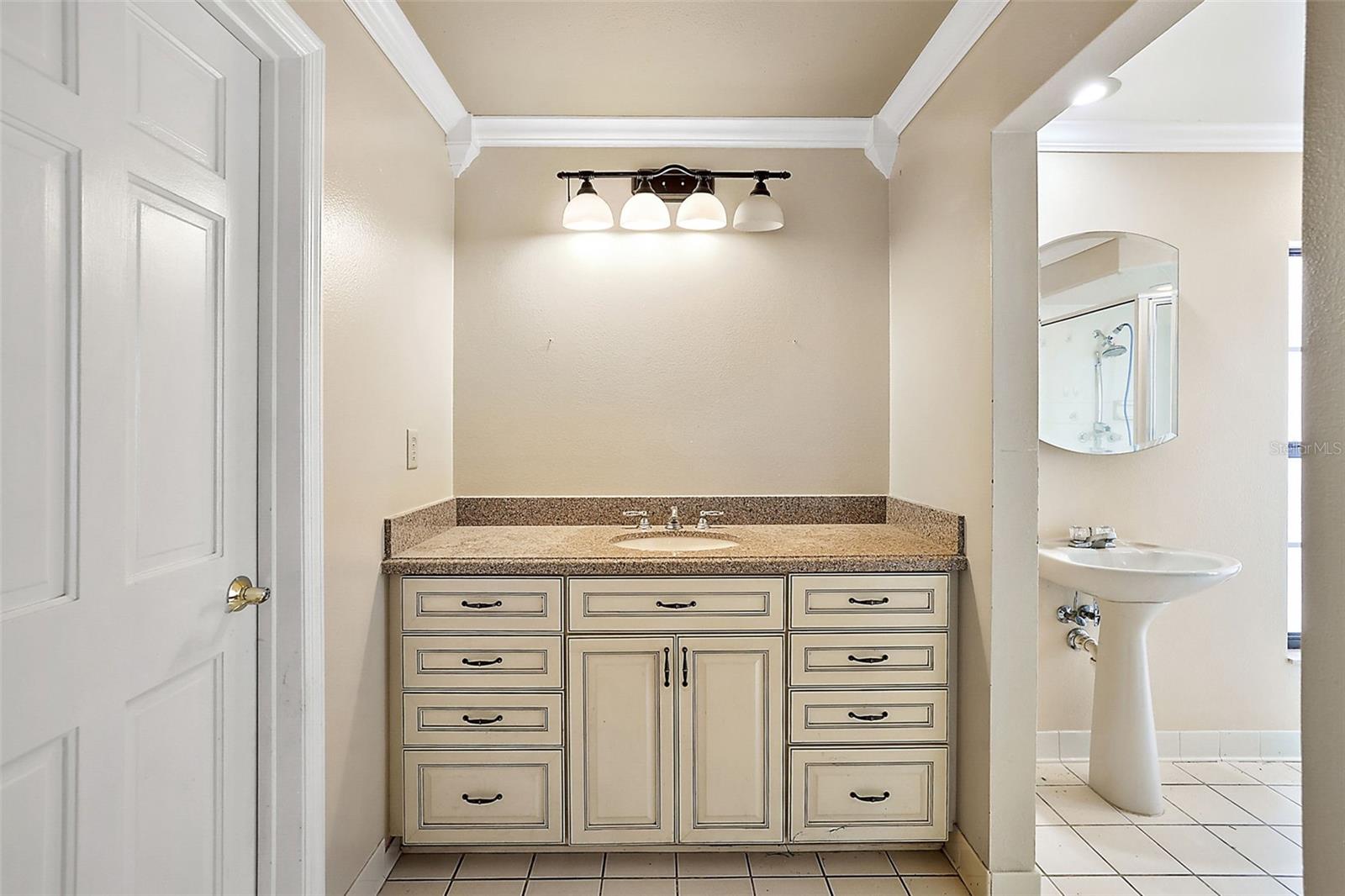 MOUNT DORA RESUB BLK 08 SEC 31 - Commercial Sale