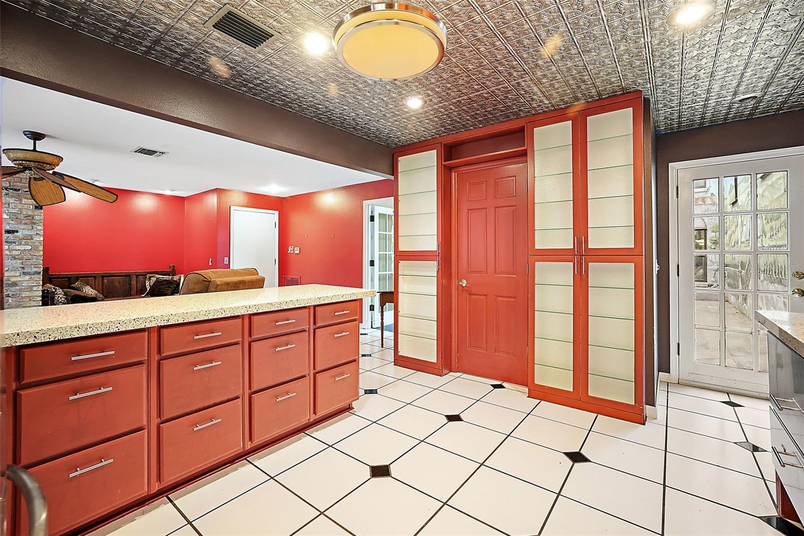 MOUNT DORA RESUB BLK 08 SEC 31 - Commercial Sale