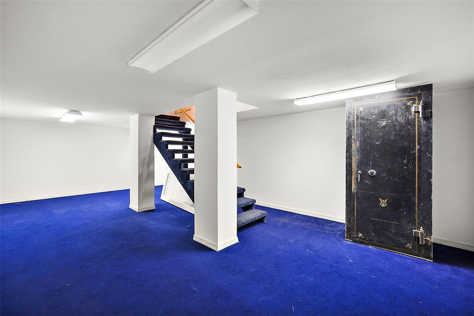 MOUNT DORA RESUB BLK 08 SEC 31 - Commercial Sale