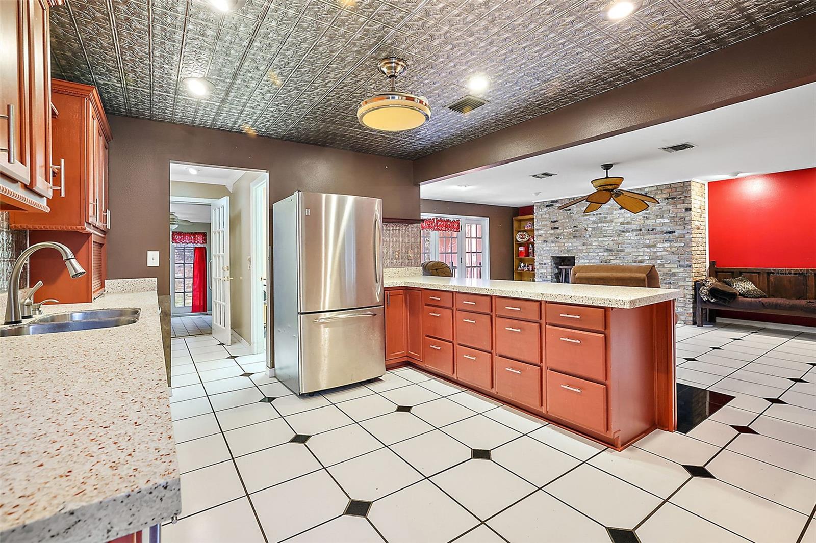 MOUNT DORA RESUB BLK 08 SEC 31 - Commercial Sale