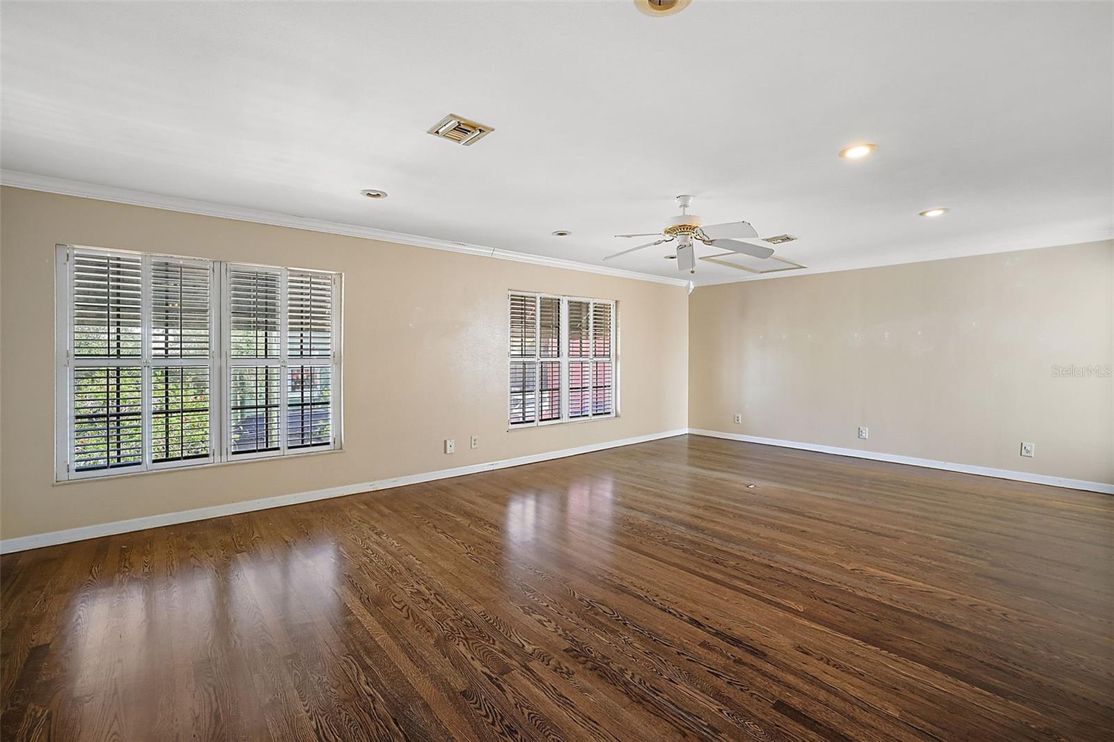 MOUNT DORA RESUB BLK 08 SEC 31 - Commercial Sale