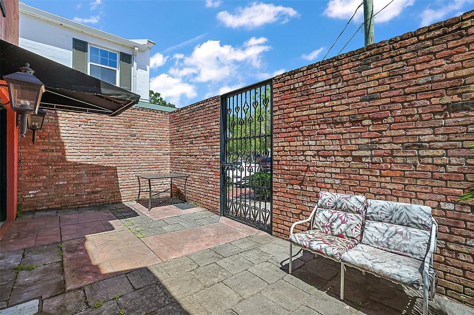 MOUNT DORA RESUB BLK 08 SEC 31 - Commercial Sale