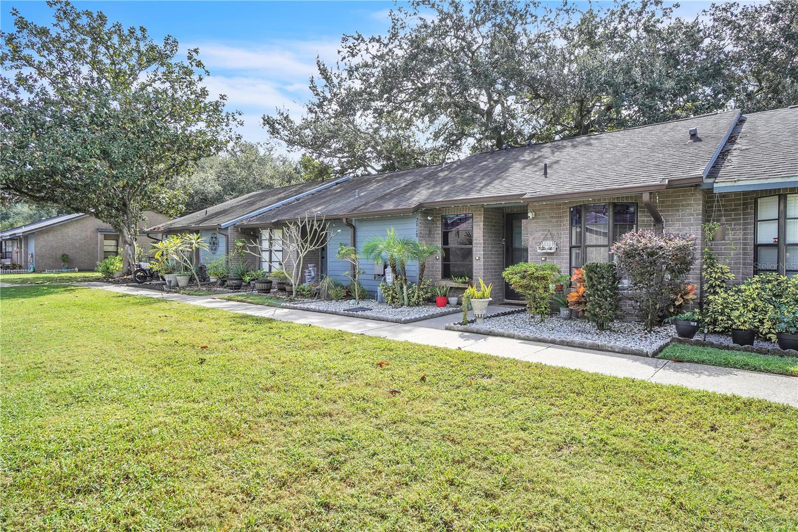 KING OAK VILLAS PH 1 - Residential