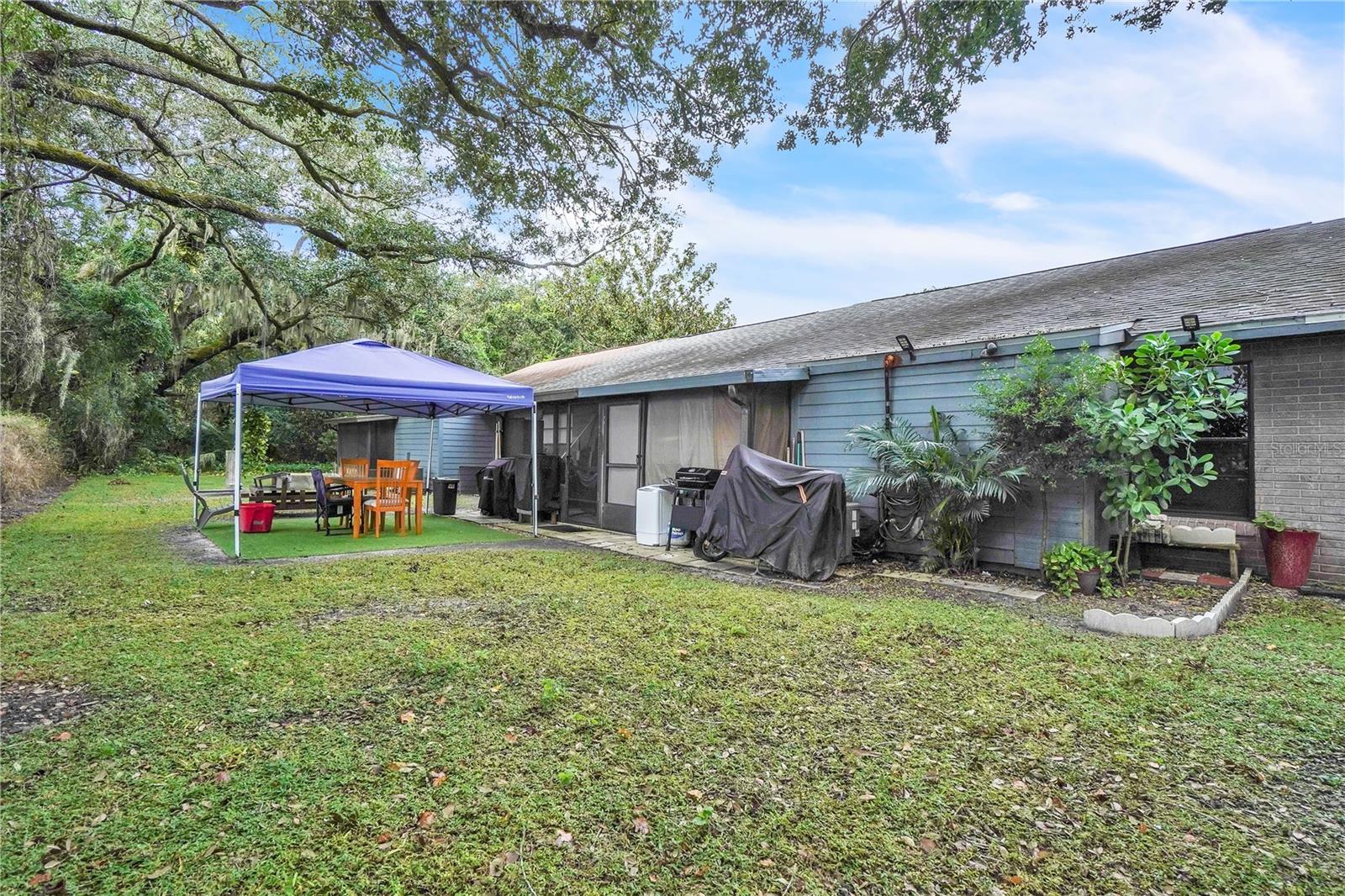 KING OAK VILLAS PH 1 - Residential