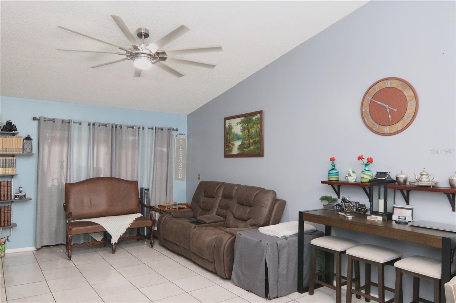KING OAK VILLAS PH 1 - Residential