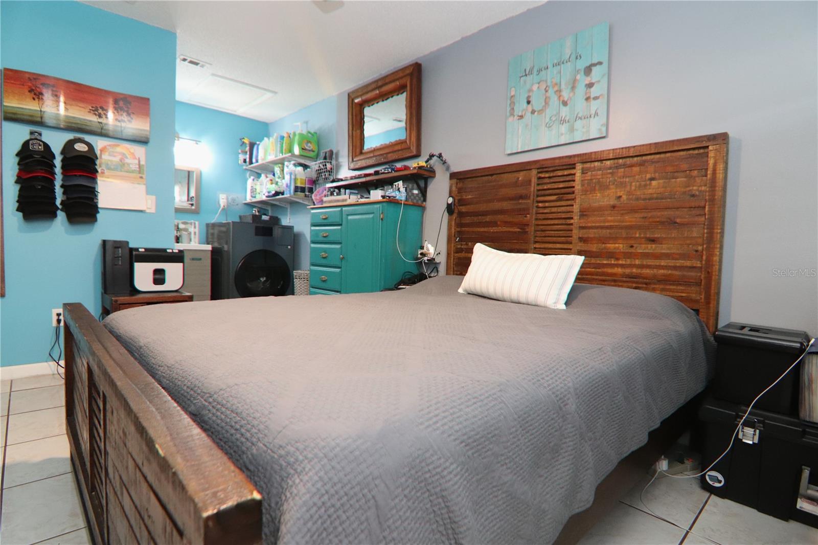 KING OAK VILLAS PH 1 - Residential