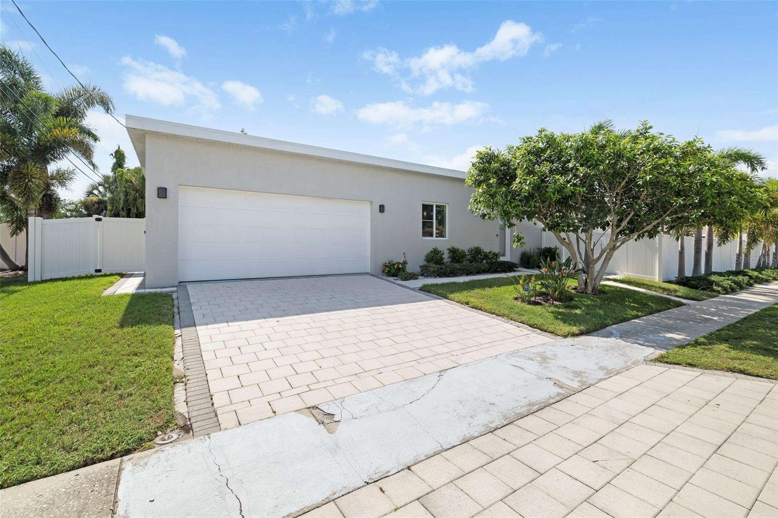 4524 Riverwood Avenue, Sarasota