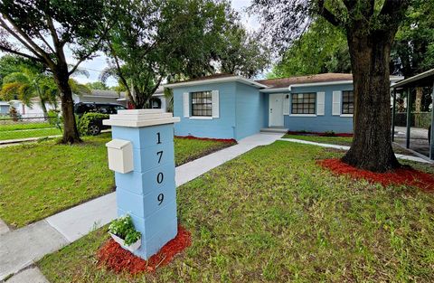 A home in TAMPA