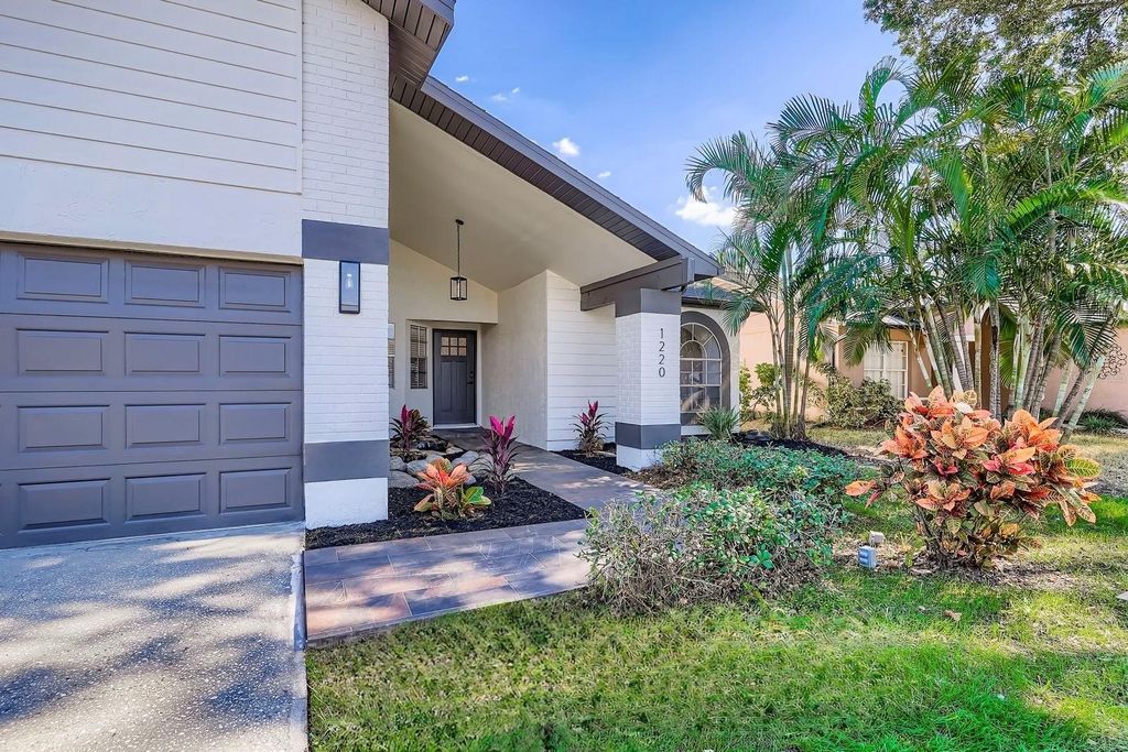 Photo of 1220 Barmere Lane, Brandon, FL 33511 (MLS # TB8446949)