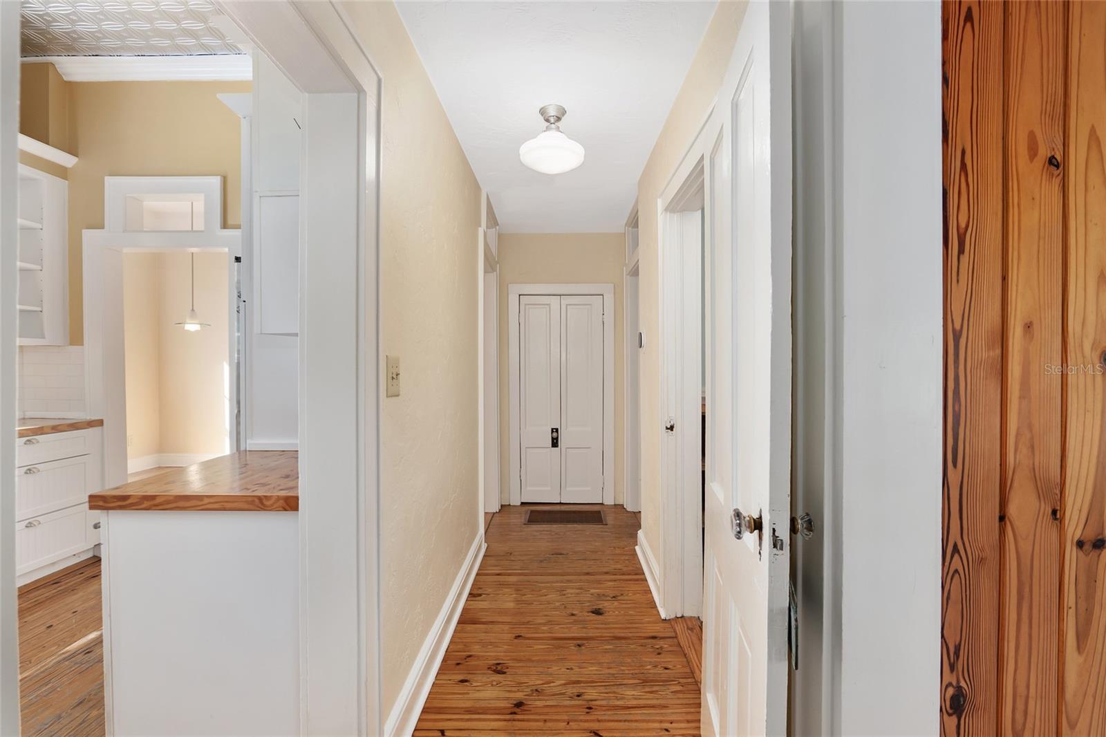 LEITNER TR E LEVY GRANT - Residential