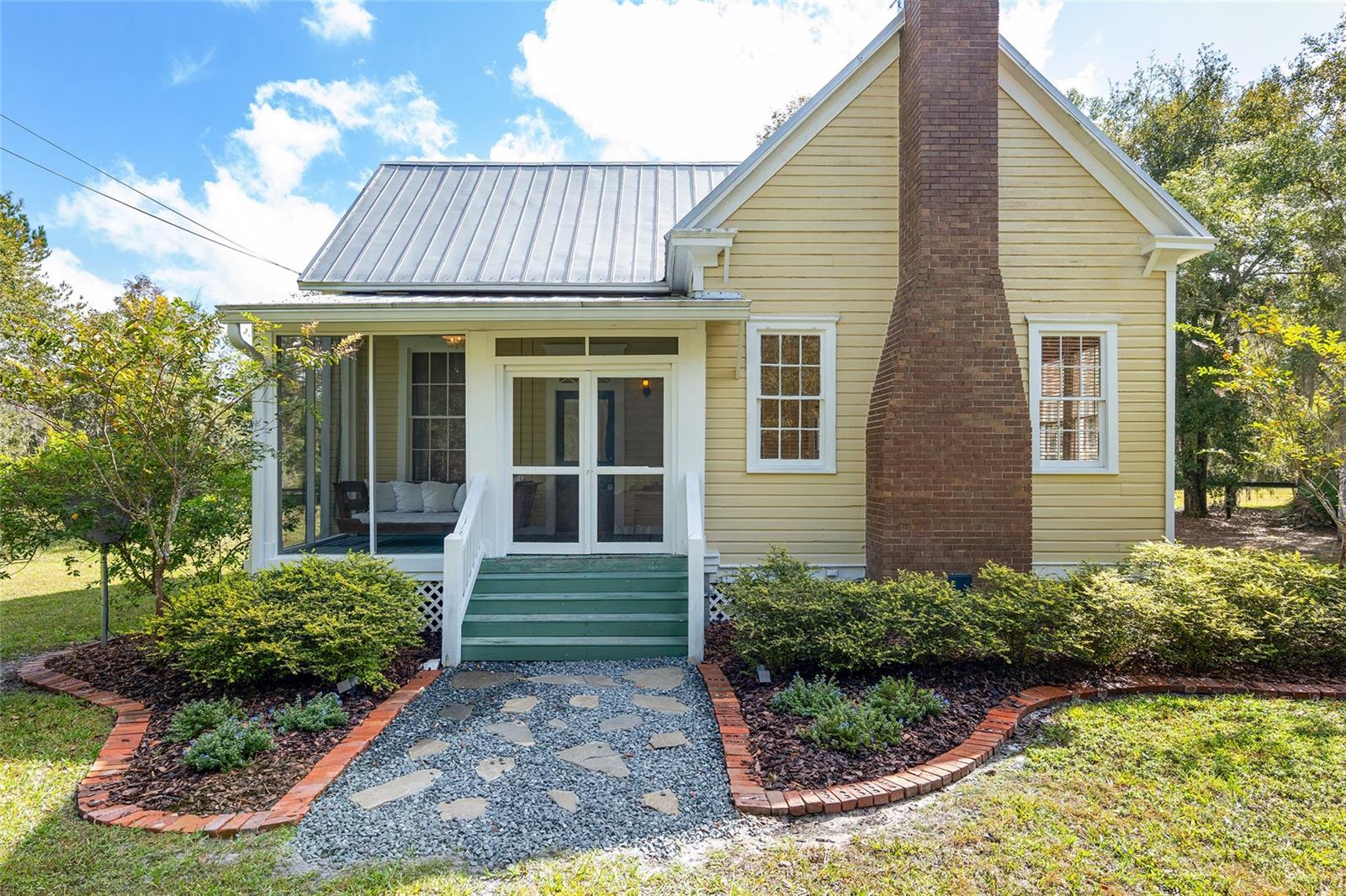 LEITNER TR E LEVY GRANT - Residential