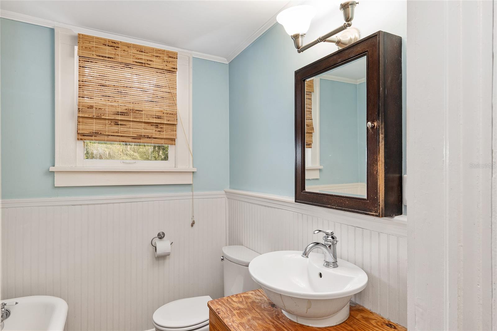 LEITNER TR E LEVY GRANT - Residential