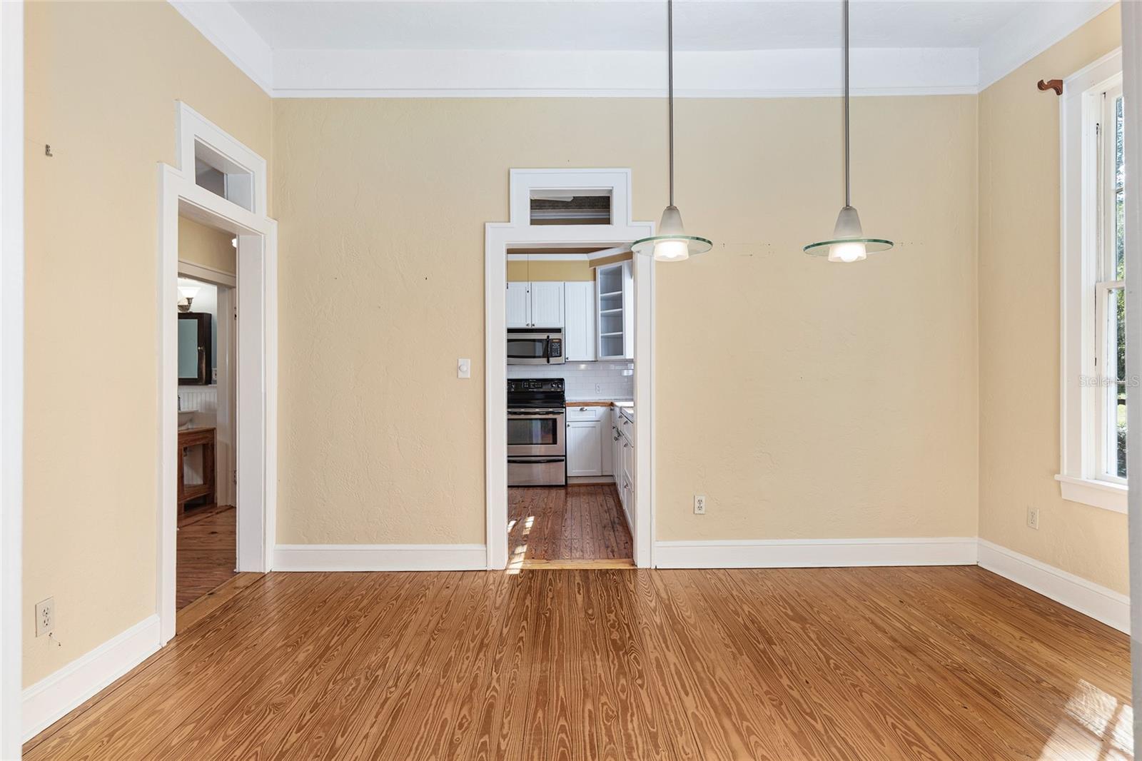 LEITNER TR E LEVY GRANT - Residential