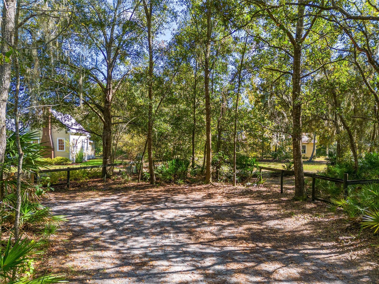 LEITNER TR E LEVY GRANT - Residential