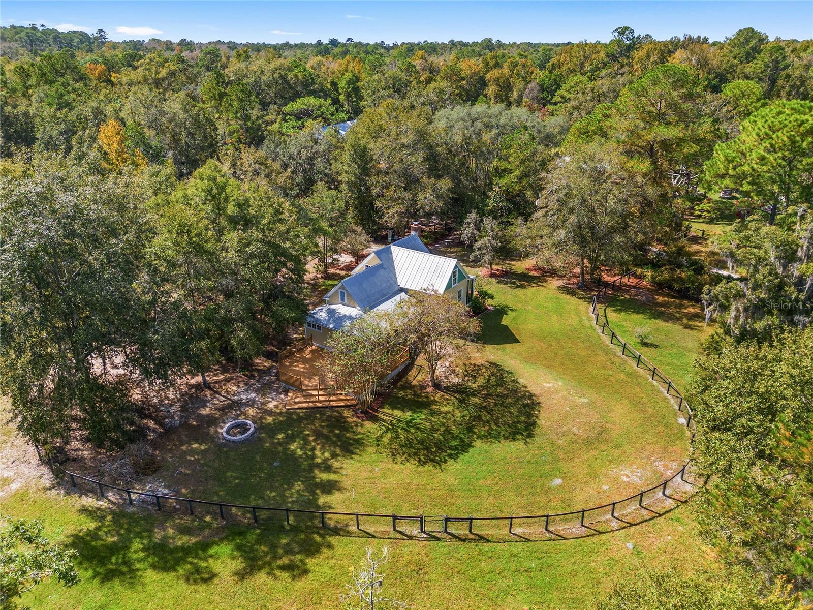 LEITNER TR E LEVY GRANT - Residential