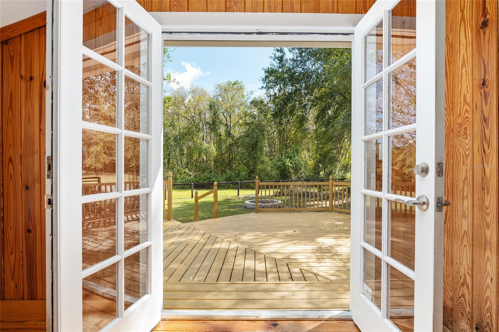 LEITNER TR E LEVY GRANT - Residential