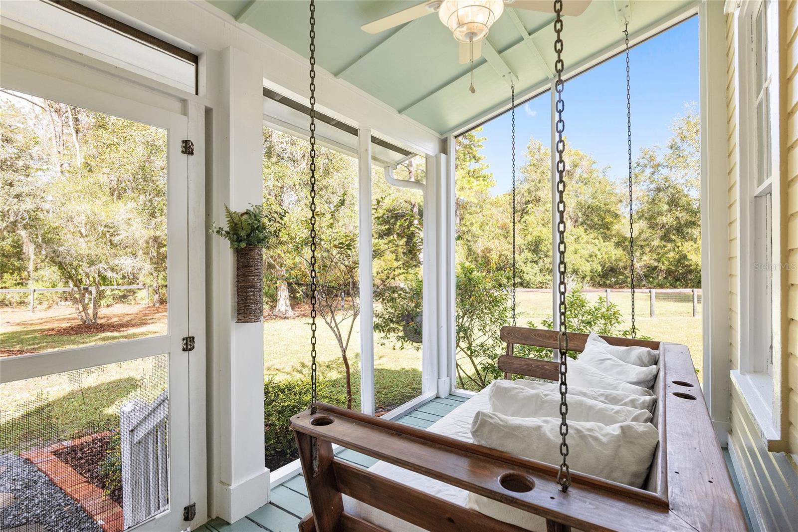 LEITNER TR E LEVY GRANT - Residential