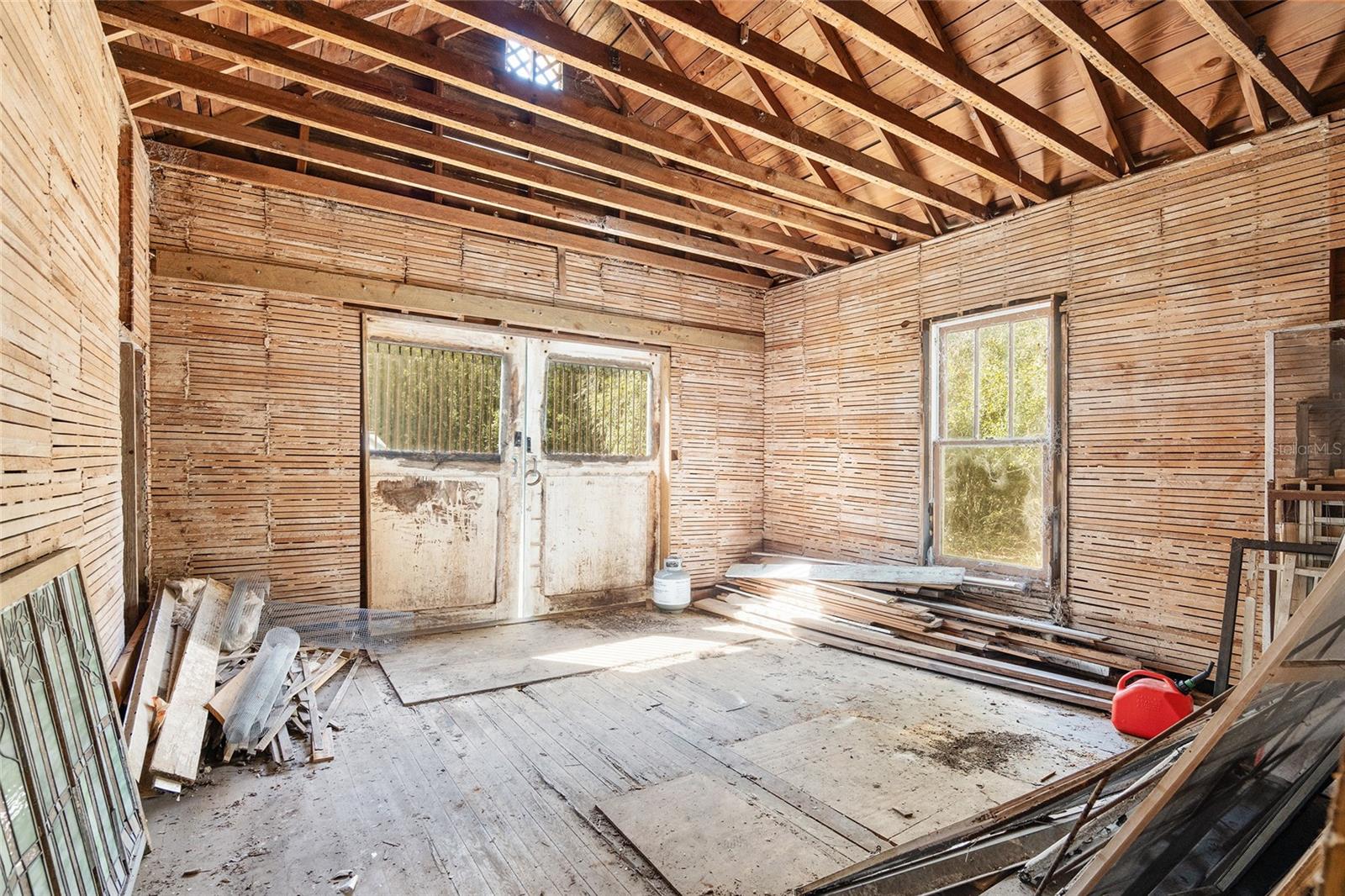 LEITNER TR E LEVY GRANT - Residential