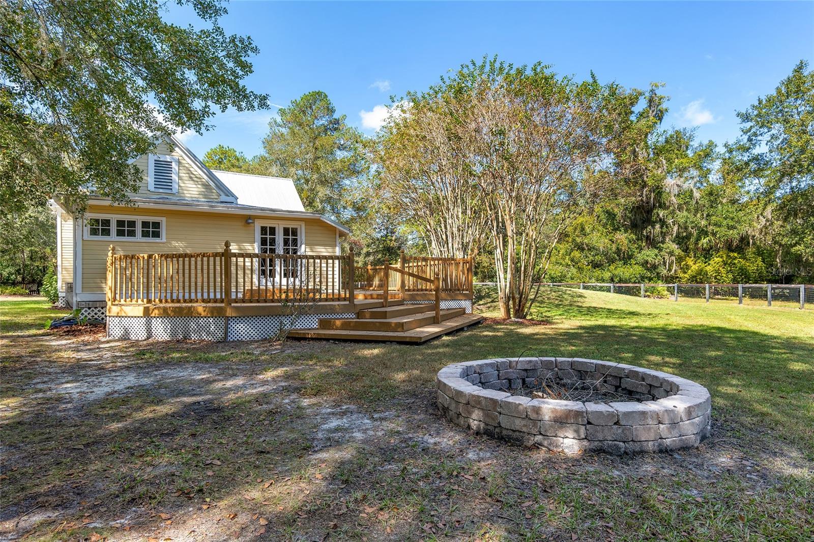 LEITNER TR E LEVY GRANT - Residential