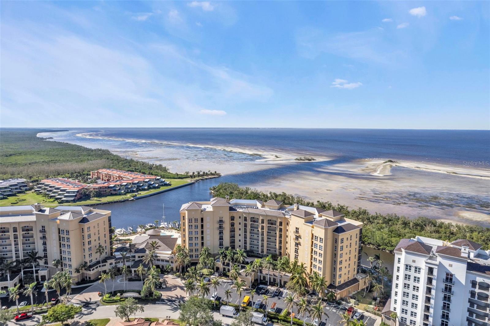 GRANDE ISLE TOWERS I & 02 PH I - Residential