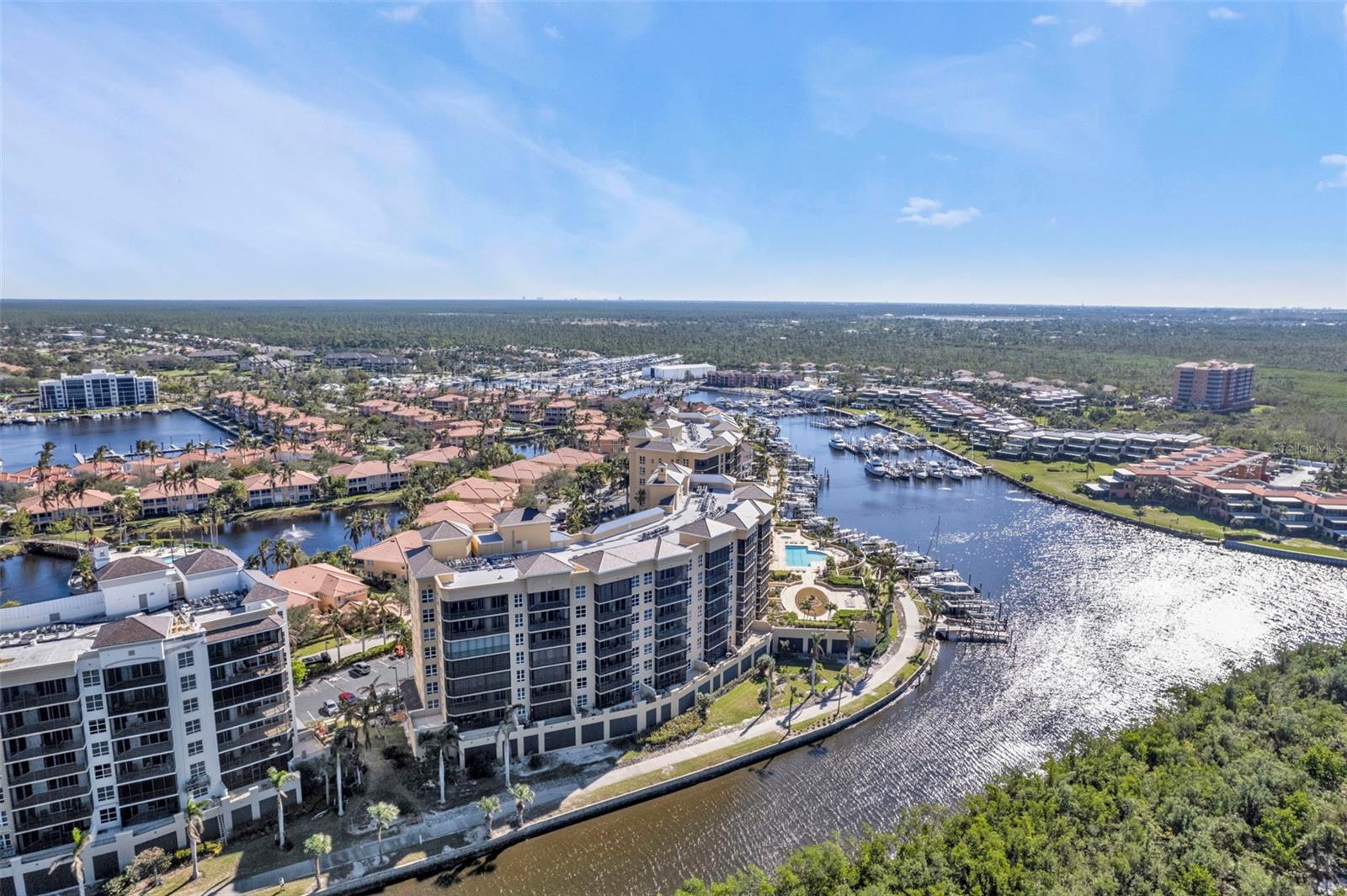 GRANDE ISLE TOWERS I & 02 PH I - Residential